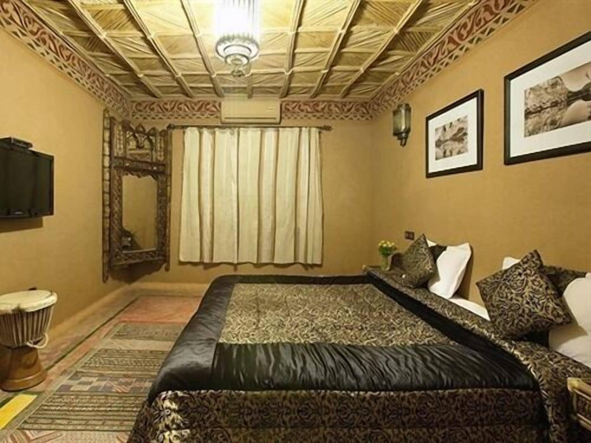 Riad Ouarzazate Bagian luar foto